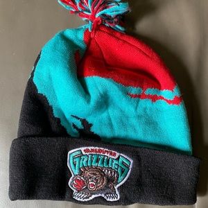 Authentic Mitchell & Ness Pom Pom Hat